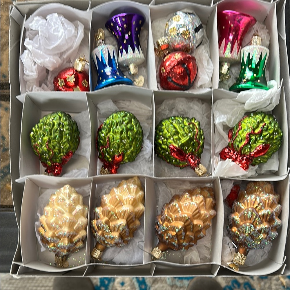 15 NWOT Old World Christmas Green and Red   Etc.. Holiday Ornaments Set